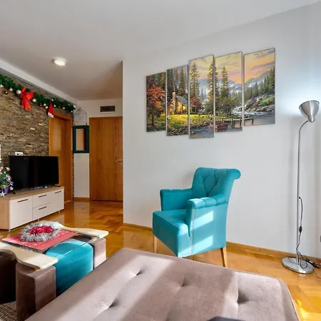 아파트 Hedonist *